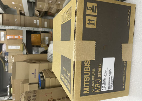 MR-J2S-500B 5Kw AC 미츠비시 서보 증폭기 3은 200 내지 230VAC 50 / 60Hz를 단계적으로 시행합니다