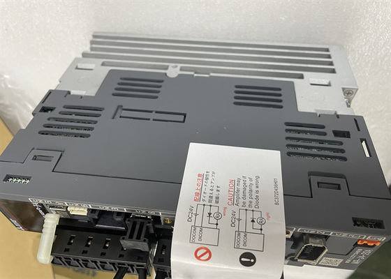 MR-J4-20A 200W 산업적 서보 드라이브 미츠비시 Mr 3 단계  J4 AC170 Ｖ