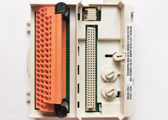 TU833 3BSE038726R1은 MTU 이더넷 아날로그 출력 모듈 50V S800 2x16 신호 단자를 확장했습니다