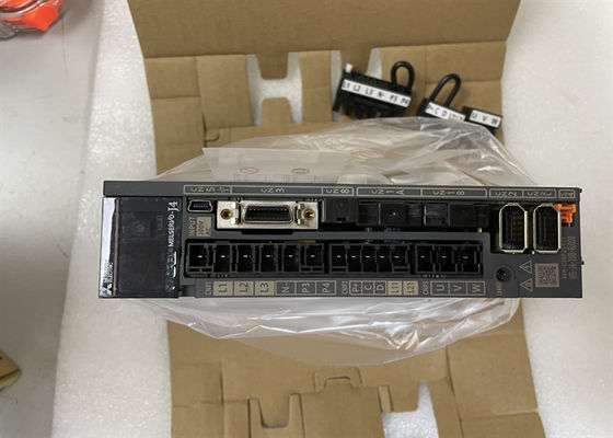 MR-J4-20B-RJ020 미츠비시 200W 서보 모터는 3PH 170V 0-360Hz 미츠비시를 운전합니다