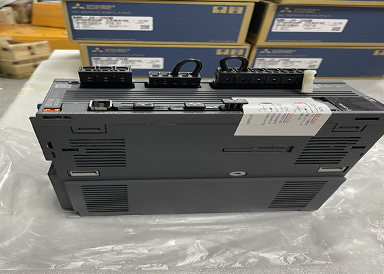 MR-J4-200B 2kW 산업적 서보 드라이브 미쯔비시 전기 기계（주） 3PH 170V