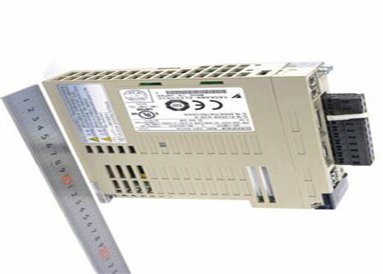 SGDS-A5A12A 산업적 서보 드라이브 야스카와 서보 드라이버 15A 200V 3000W