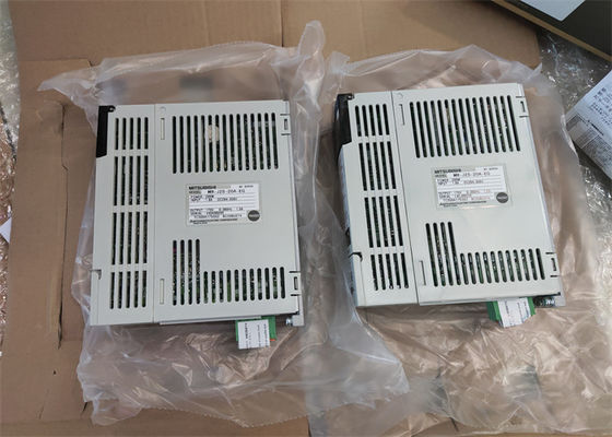 MR-J2S-20A-eg 200W 산업적 서보 기구에 의한 드라이브 1.8A DC284-326V 미츠비시 서보 증폭기