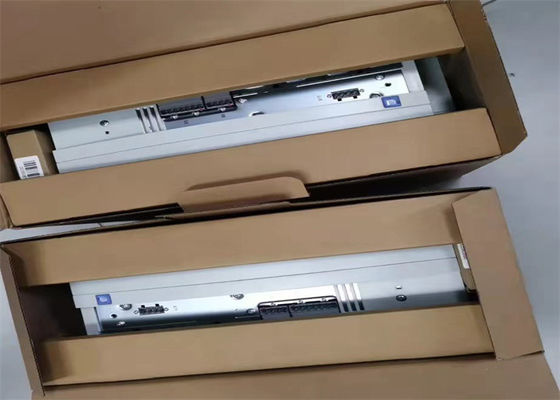 Lenze EVS9328-EI 서보 컨트롤러 9300 시리즈 400/480VAC 22-30KW(29.5-40.2HP)