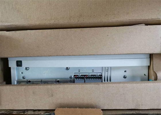 Lenze EVS9328-ES 서보 컨트롤러 9300 시리즈 400/480VAC 22-30KW(29.5-40.2HP)