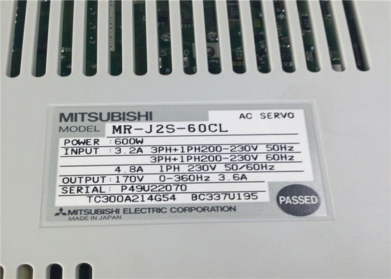 MR-J2S-60CL 산업적 서보 드라이브 미츠비시 200V 600W 서보 증폭기