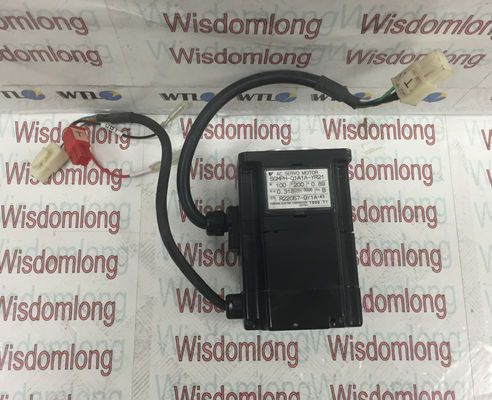 SGMPH-01A1A-YR21  야스카와  AC 서보 모터   100W 0.317N.m 3000RPM 200V