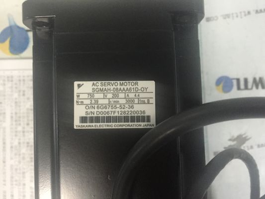 SGMAH-08AAA61D-oy 서보 모터 AC 0.75 KW 230 VAC 13-비트 점진적 표준 일직선