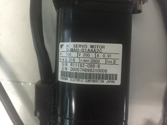 SGMAH-01AAA2C AC 서보 모터 야스카와 AC 서보 모터  220V 3000r/min 0.91A
