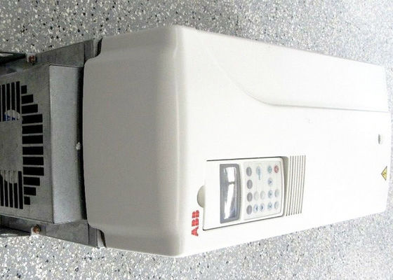 ACS800-U31-0020-5 주파수 인버터 68672929 ACS800 싱글 드라이브 31A