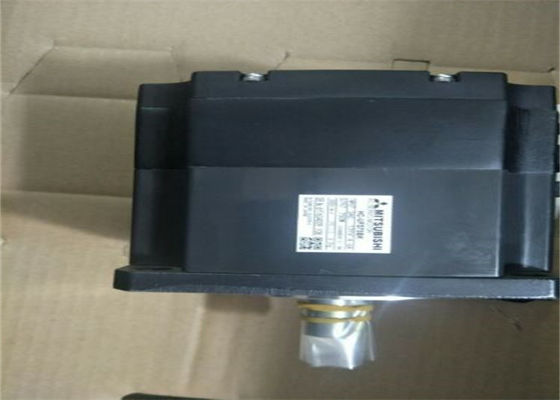 HC-UFS72BK 미츠비시 산업적 서보기구는 분 750w 2000 Ｒ /를 자동차로 나릅니다