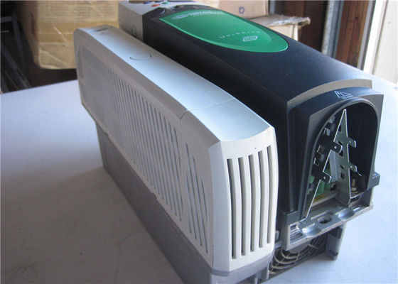니데시 조종 기술 에머슨 유니드라이브 SP2201 서보 드라이브 3.0/4.0 kw 3/5HP 230AC 5A 뉴
