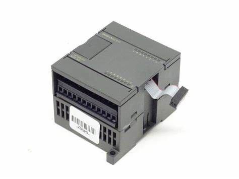 6ES7223-1PH22-0AX0  지멘스 SIMATIC S7-200, 디지털 입출력 EM 223 8 DI 24 Ｖ DC