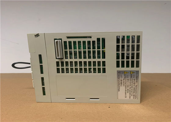 산업적 교류 서보 팩 야스카와 전기  SGDG-01GTY21 SERVOPACK은  90-253V를 입력했습니다