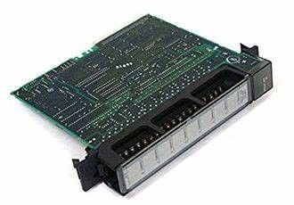 탑승해 있는 GE IC697MEM717 최고 96까지 킬로바이트 배터리 내장 CMOS 논리와 데이터메모리