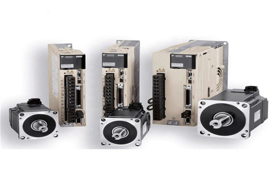 SGDM-15DN AC 서보 모터 드라이브 야스카와 0.5 AMP 32 핵심 세르보팩