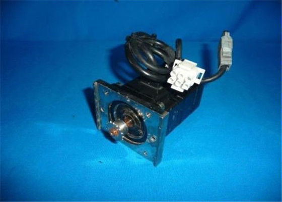 SGMPH-01AAE4C 산업적 서보 모터 야스카와  100W 200V 0.89A AC 서보 모터 Ｃ