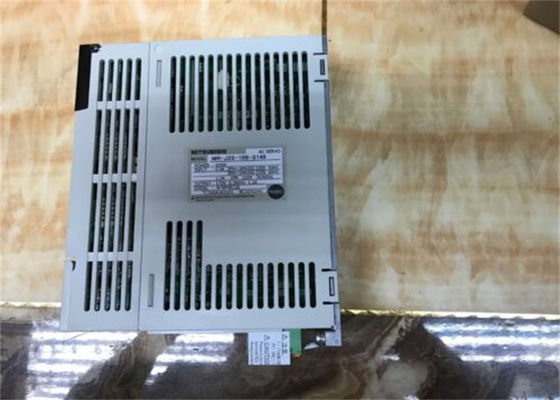 MR-J2S-10B-S149 미츠비시 산업적 서보 드라이브 3 단계 3.5 kw 서보 증폭기