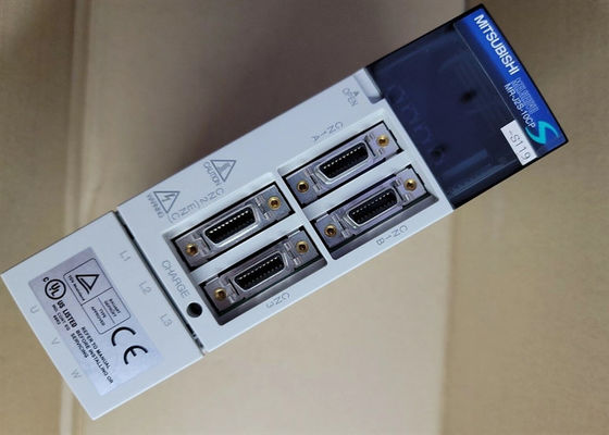 MR-J2S-70CP-S011 산업적 서보기구는 미츠비시 서보 증폭기를 운전합니다