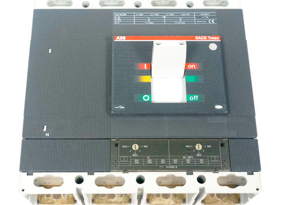 1SDA060317R1 Tmax T6L800 TMA800-8000 배선용 차단기 PLC 일부