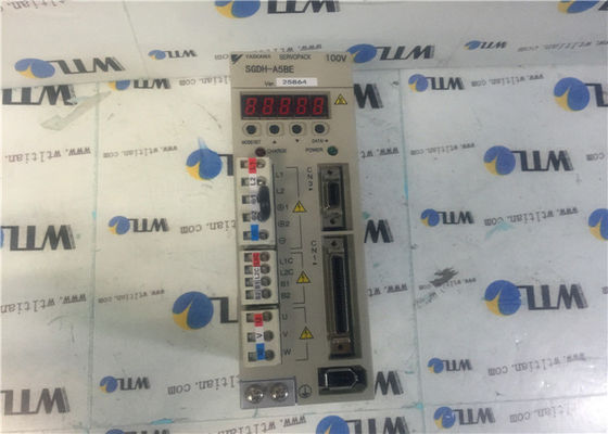 50/60HZ SERVOPACK 산업적 서보 드라이브 야스카와 SGDH-A5BE 50W