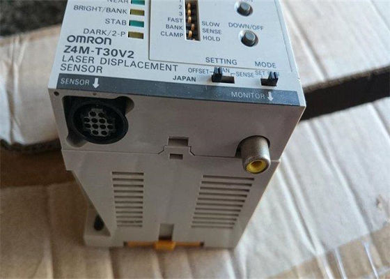 옴론 Z4M-T30V2 센서 레이저 변위 측정 PLC 프로그램 논리 제어기
