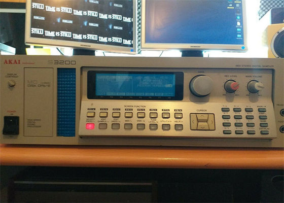 옴론 S3200-NSUG4-OOE SYSNET 다리 (DC) PLC 프로그램 논리 제어기