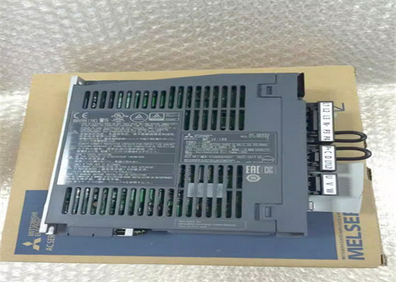 MR-J3-70B-PE099 미츠비시 인더스트리얼 서보기구는 서보 증폭기를 운전합니다