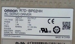 옴론 R7D-BP02HH 서보 기구에 의한 AC 200VAC 공급 1.6A 200V 로드 200 Ｗ 샤시 탑재