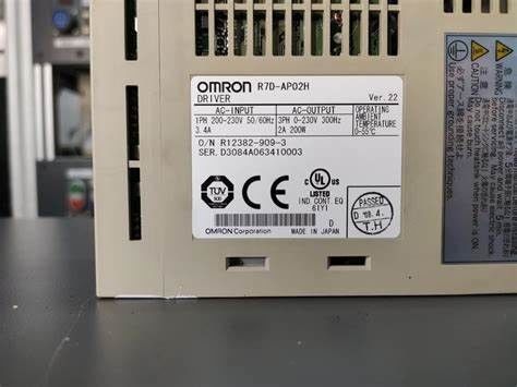 옴론 R7D-BP02H 서보 기구에 의한 AC 200VAC 공급 1.6A 200V 로드 200 Ｗ