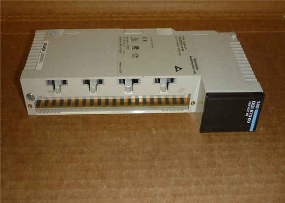 140DDI67300 쉐나이더 모디콘  특정량 표준 과다한 전력 공급 모듈 DC 입력 모듈 780mA