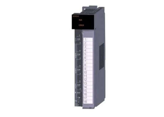 현재 과다한 전력 공급 모듈 바깥쪽의 미츠비시  Q68DAIN PLC 모듈 8 채널 아날로그