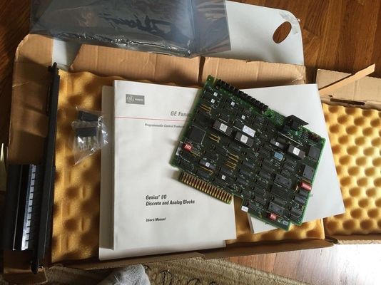 IC660CBB903K GE 파눅 PLC 로직 컨트롤러 시리즈 입출력 모선 조종 장치 6명
