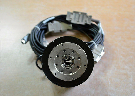 SGMGH-13ACA61 240V 산업적 서보 드라이브는  서보 기구에 의한 모터 출력 1.3KW를 통합했습니다