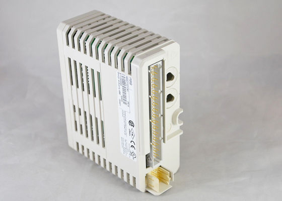 3BSE013210R1 DI830 디지털은 24V SOE 16ch ABB 제어 시스템 I-O 모듈을 입력했습니다