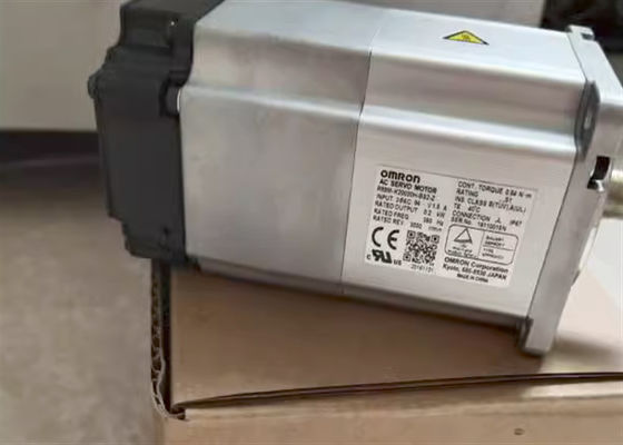 R88M -W03030T 비 옴론 산업적 서보 모터 200V 30W ABS 브레이크