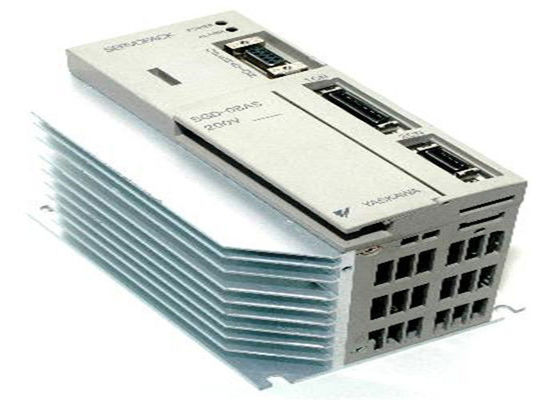 SGDE-08AS 야스카와 전기 서보기구 드라이브 입력 1 단계 11.0AMPS 산업적 서보 기구에 의한 팩