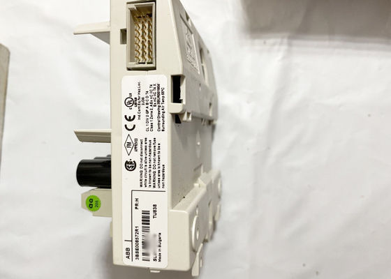 TU838 3BSE008572R1 확대된 MTU 유닛 50V 단자 블록 모듈 S800
