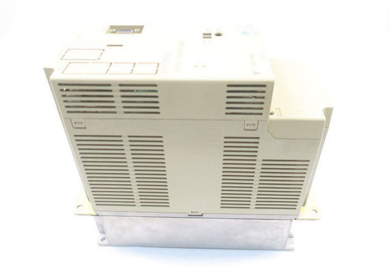 SGDB-15ADP-PY8 야스카와 산업적 1.5KW 서보 드라이브 서보 증폭기 200-230V