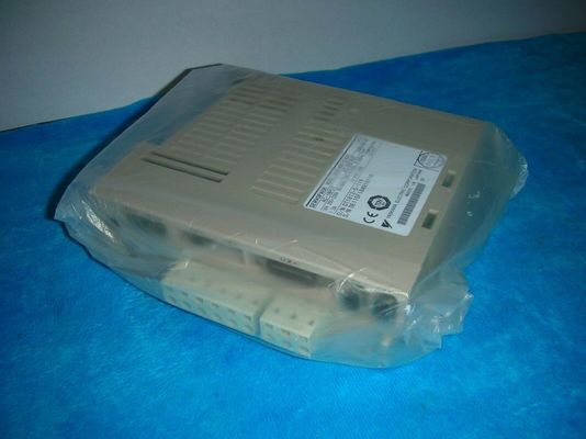SGDS-08A12A 야스카와 시그마 3 인더스트리얼 서보기구는 750W SERVOPACK을 운전합니다