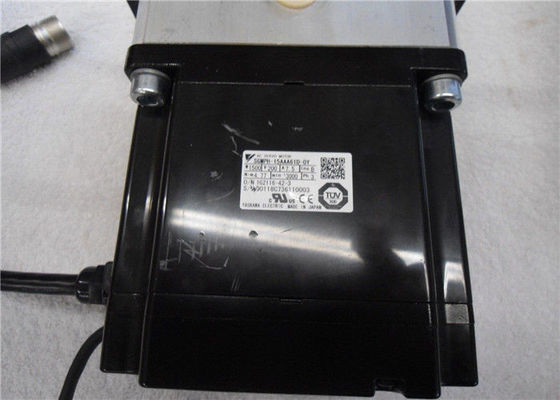 야스카와에 의해 제조된 SGMGV-13ADC61  서보 모터  200V 10.7A 인스프  N.m8.34