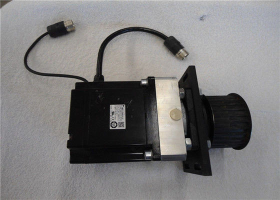야스카와에 의해 제조된 SGMGV-13ADC61  서보 모터  200V 10.7A 인스프  N.m8.34