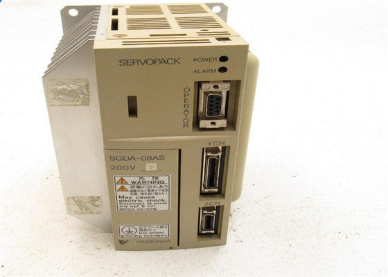 야사카와 SGDA-A5VP AC 서보 모터는 0.07 HP 200 Ｖ 전원 공급기 FOR 위치 조정을 운전합니다