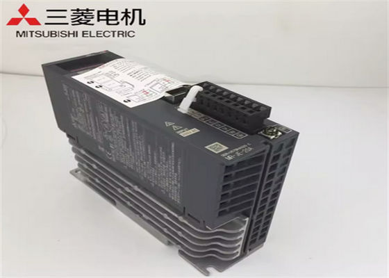 MR-JE-70B AC 산업적 서보기구는 미츠비시 서보 증폭기를 운전합니다