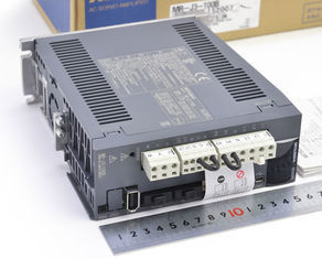 MR-J2S-100B MR-J2S 시리즈 AC 서보 증폭기 미쓰비시 3단계 1KW