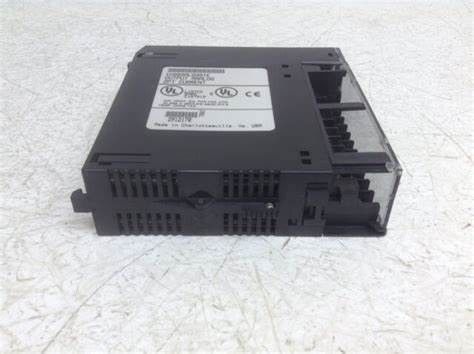 IC695ALG728  GE 아날로그 출력 모듈  팩시스템스 RX3i 평균적 프로그래밍 가능한 자동화 제어기