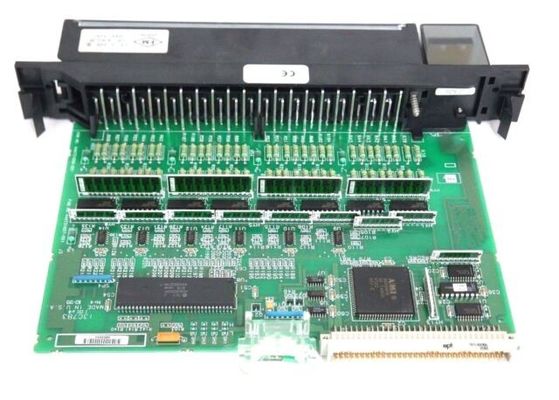 GE   IC697MDL653 32는 각각 24 VDC 모듈 90-70 시리즈 0 내지 2 밀리앰프에게 8 입력을 지시합니다