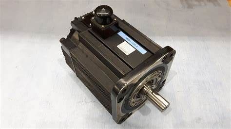 SGMRS-44A2A-YR21  야스카와  서보 모터 AC 시그마 S-AXIS  38.1A  인스프  1500r/min 200VAC 4400W