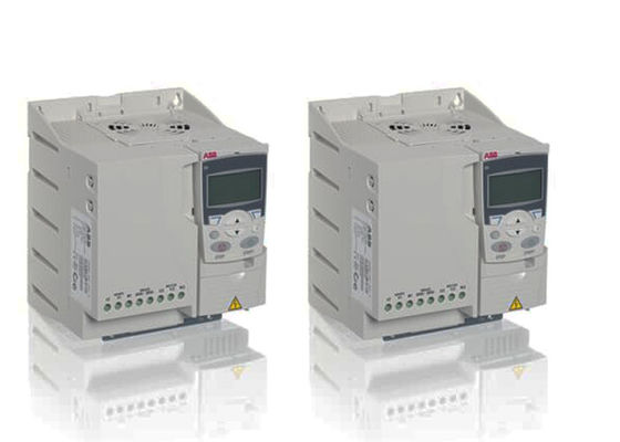 3AUA0000058208 ACS355-03U-17A6-2 기계 AC 드라이브 주파수 변환기