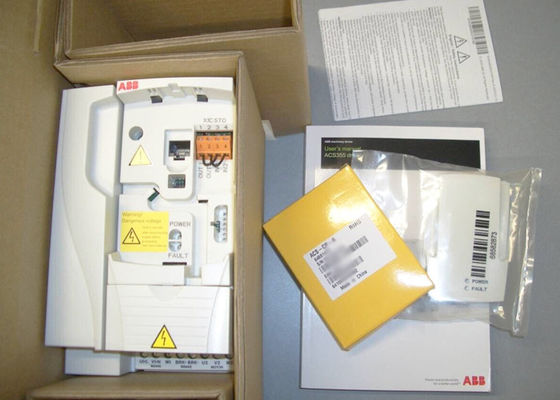3AUA0000058208 ACS355-03U-17A6-2 기계 AC 드라이브 주파수 변환기